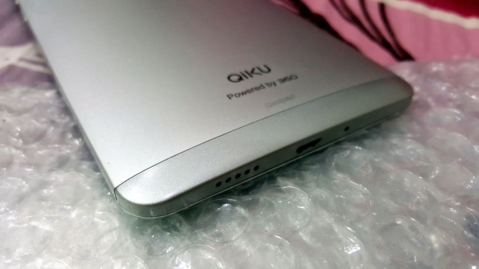 bán siêu khủng long QiKU TERRA 808 @@ - 4