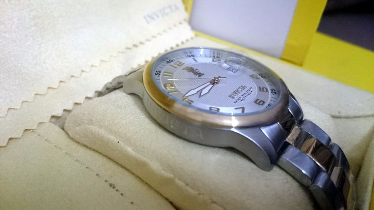 dư dùng cái INVICTA Men viền vàng 18k mua ở Mĩ - 6