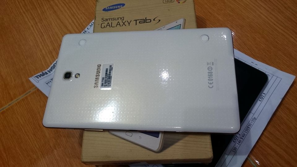 bán siêu phẩm SAMSUNG TAB S 8.4 màu trắng viền gold - fullbox chính hãng còn bh - 3