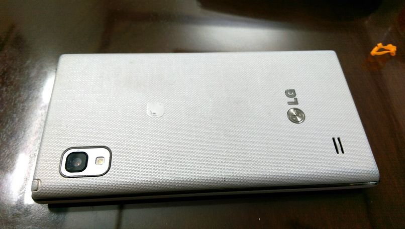 bán em chữa cháy ram 2GHz siêu ngon : LG LTE 2 - F160 - 3