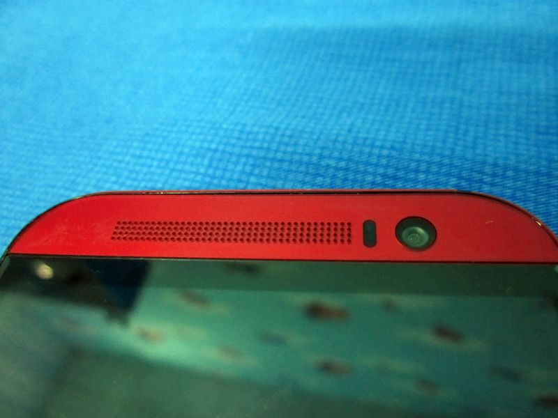 bán hàng đặc biệt HTC One M8 màu đỏ của Verizon - siêu rẻ 6tr99 - 6