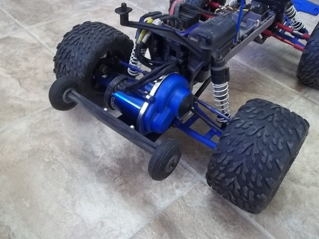 traxxas rustler transmission