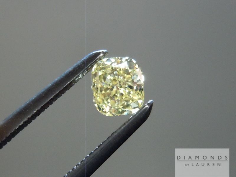 loose cushion cut diamond