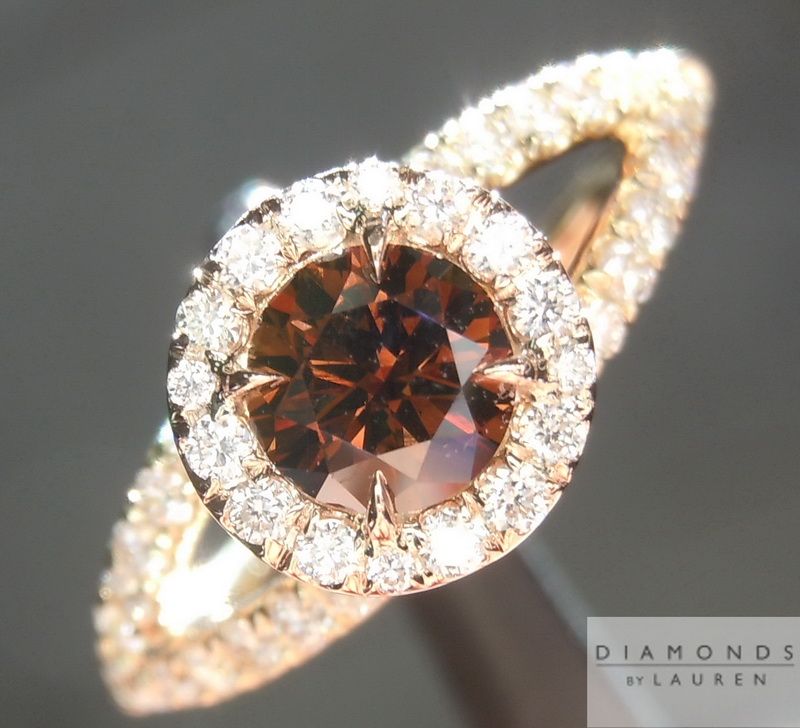 round brillaint diamond ring
