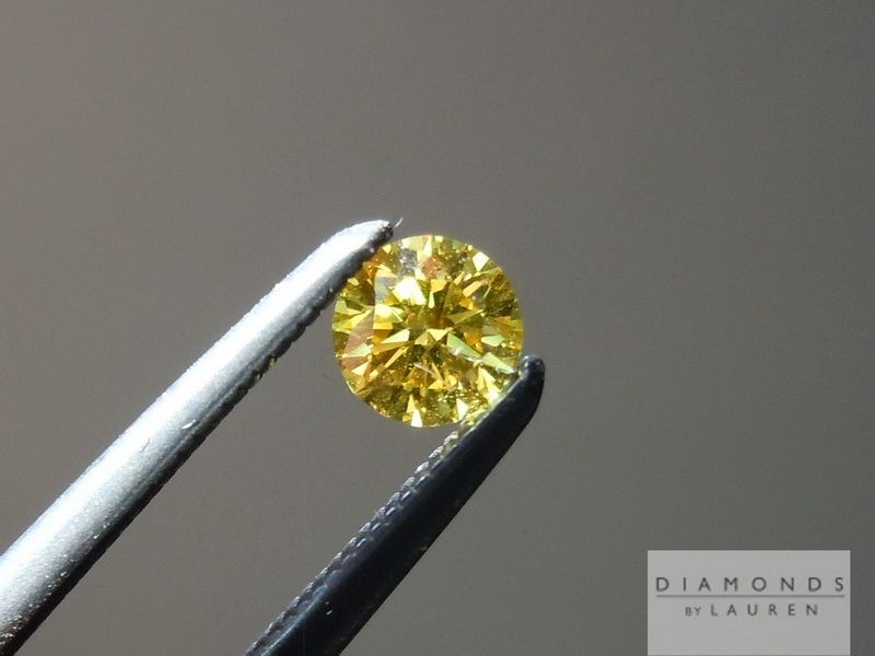 fancy vivid yellow diamond