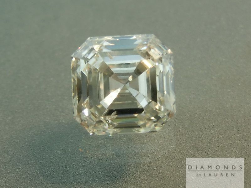 square emerald cut diamond