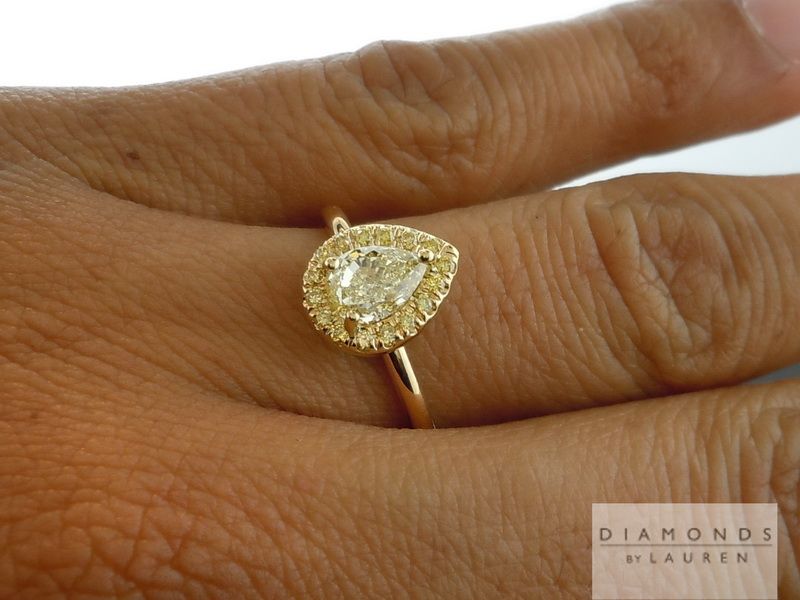 pear shape diamond ring