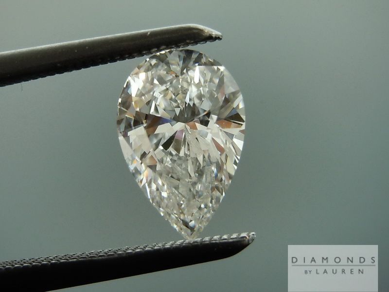 colorless pear shape diamond