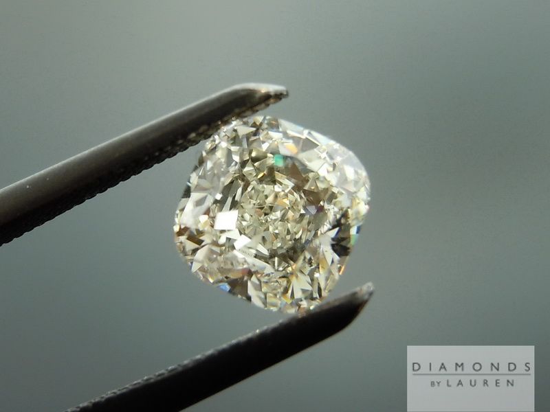 cushion cut diamond