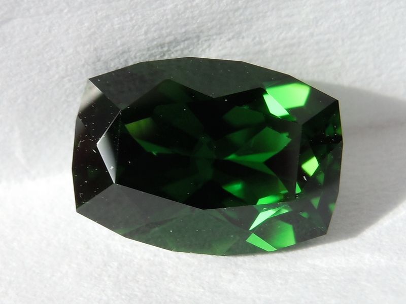 precision cut chrome tourmaline