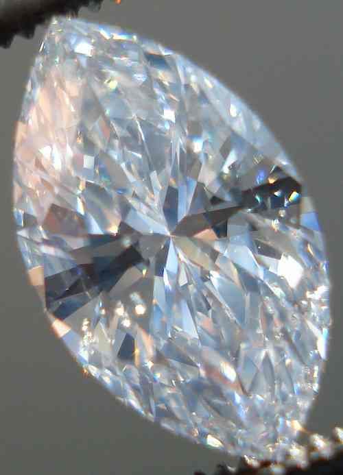 completely colorless diamond