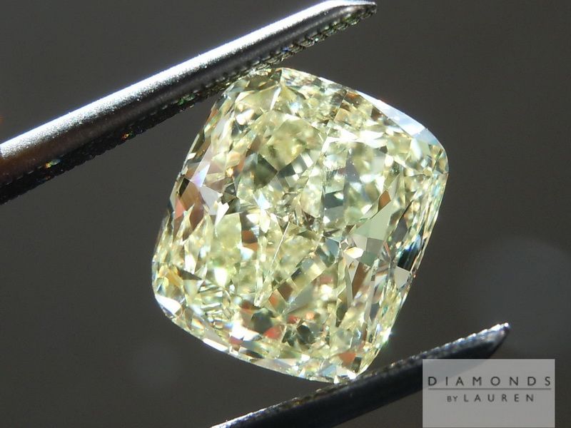 natural yellow diamond
