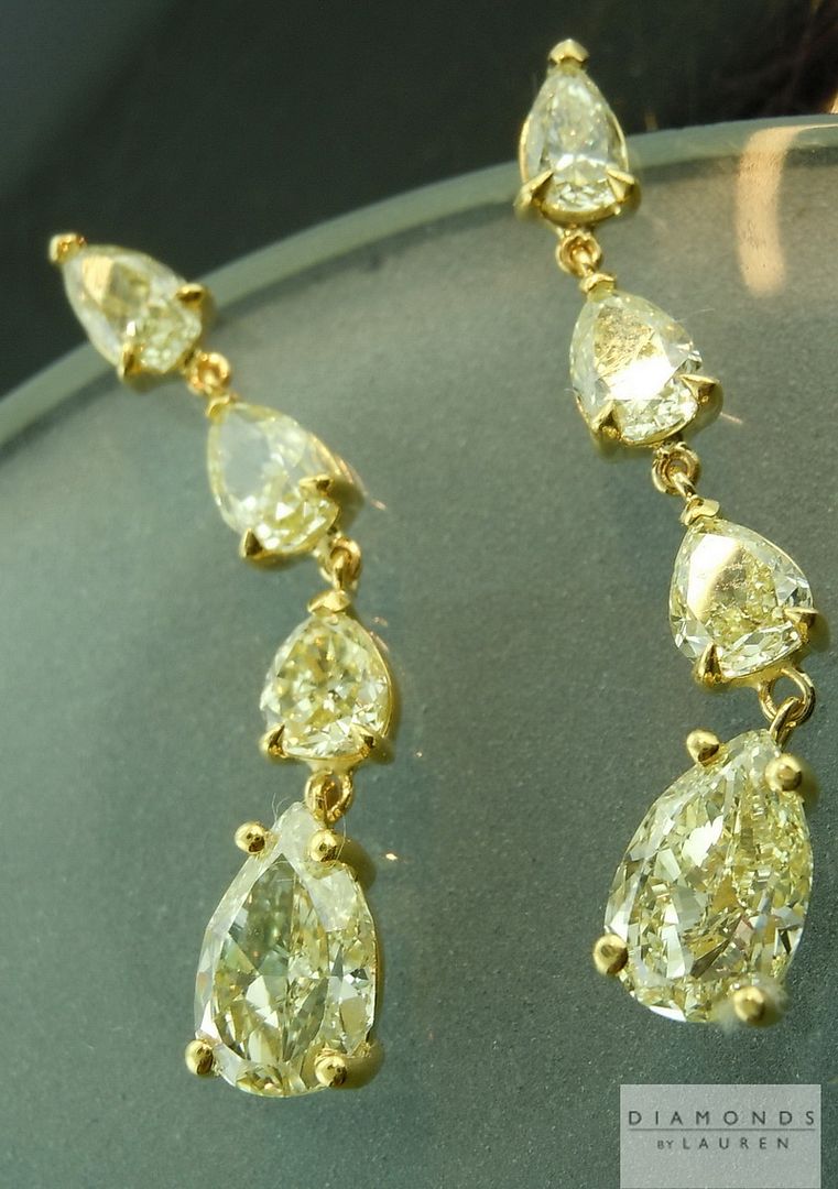 colorless diamond earrings
