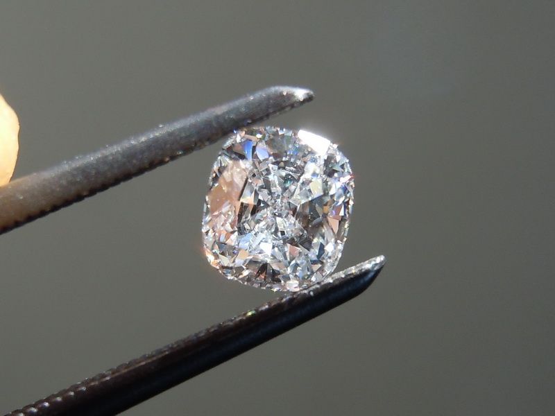 colorless diamond
