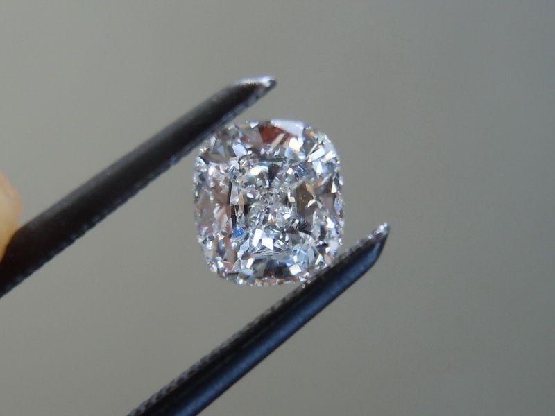 colorless diamond