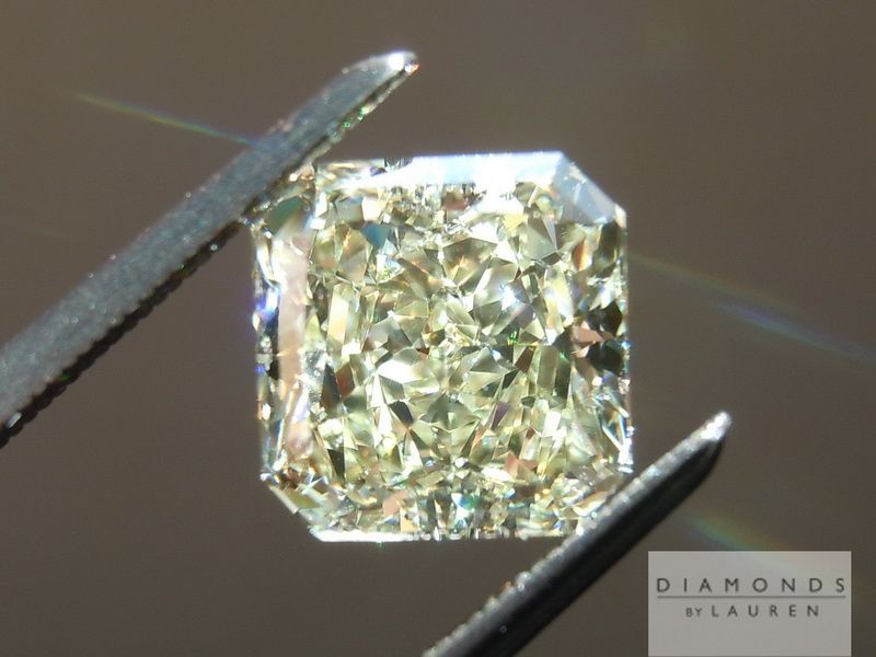 yellow diamond
