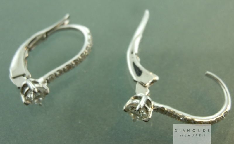 cololess diamond earrings