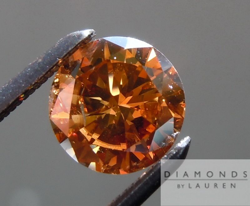 orange round brilliant diamond