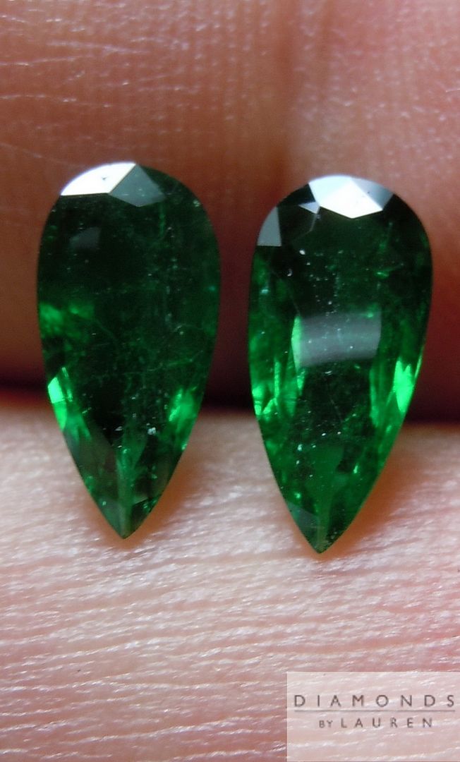 loose emeralds