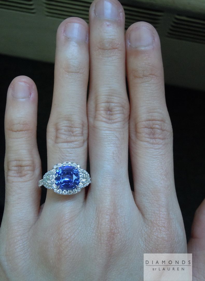 blue sapphire diamond halo ring