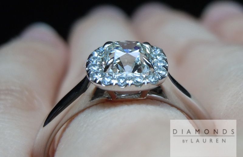 colorless diamond halo