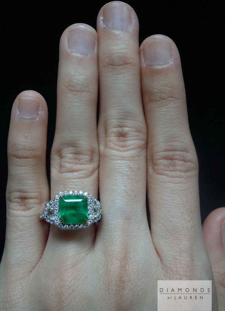 emerald and diamond ring