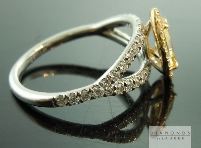 pear shape diamond ring