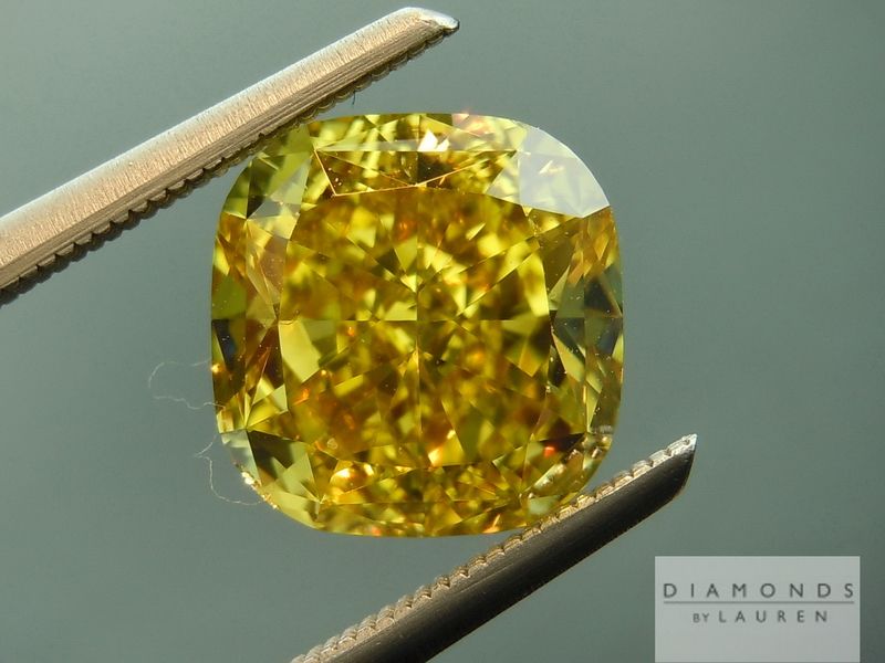 natural yellow diamond