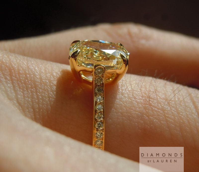 natural light yellow diamond ring
