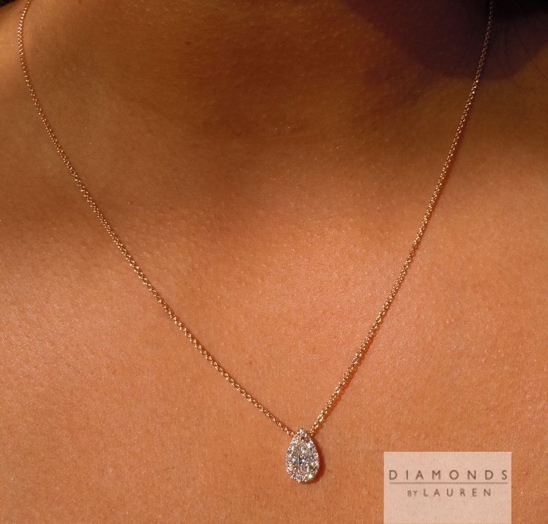 colorless diamond pendant