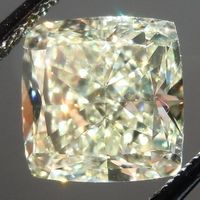 Light yellow diamond