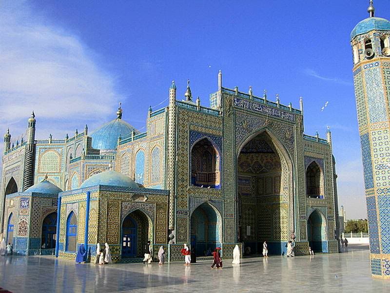 236419xcitefun blue mosque 1 - Blue Mosque of Mazar Sharif Afghanistan