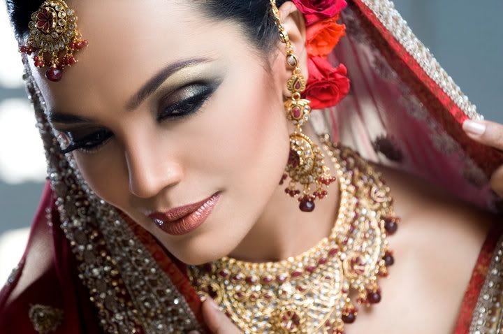 30276 10150156014420290 328968920289 12233574 327096 n - Stunning Bridal Make Overs by Laiqa Hasan