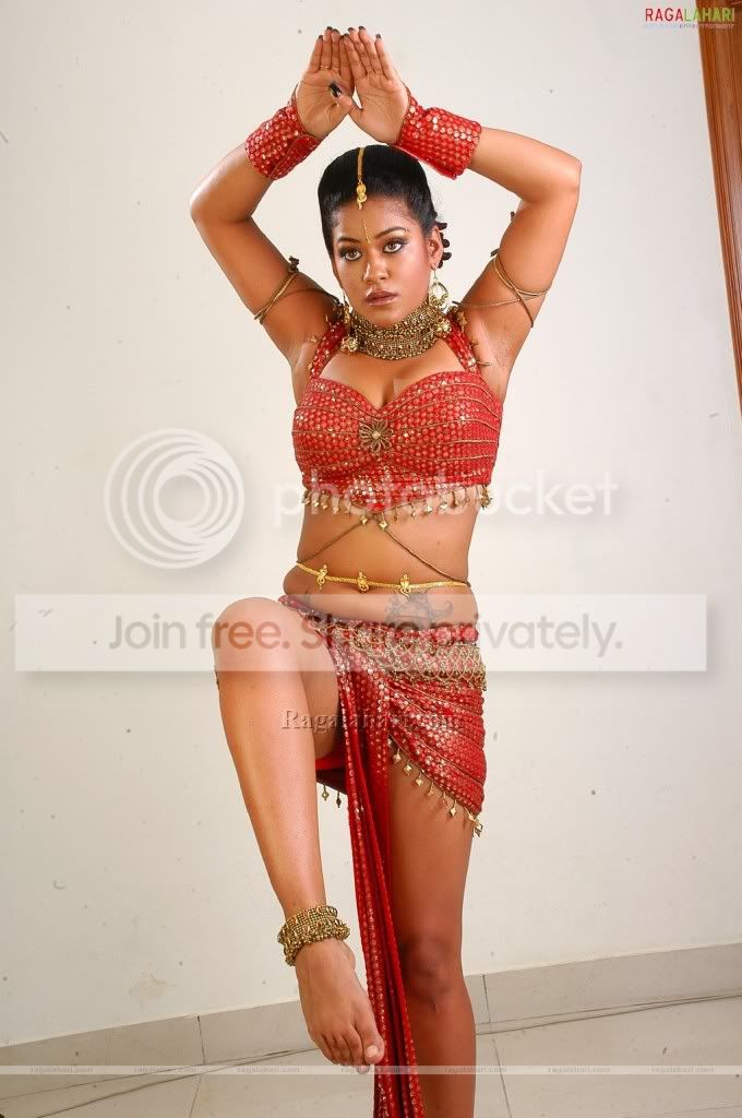 mumaithkhan2747.jpg