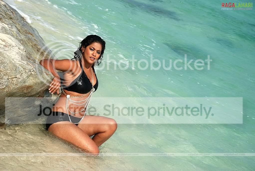 mumaithkhan2852.jpg
