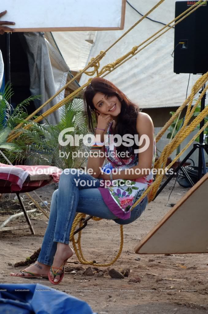 shruthihaasan-7th-sense-posters123.jpg