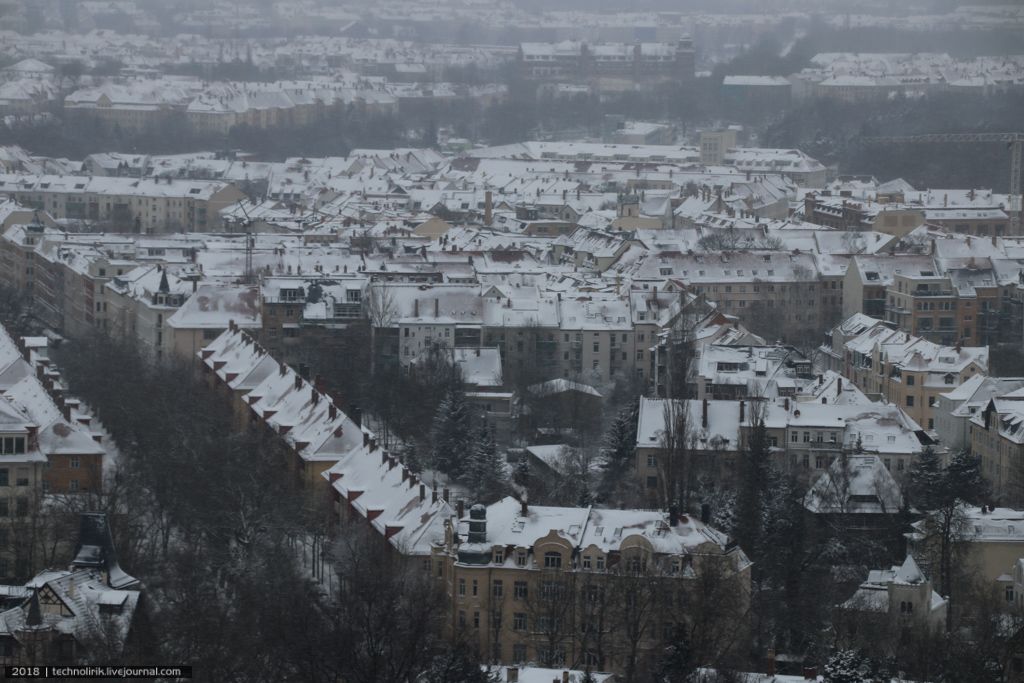 Заснеженный Лейпциг Германии, Лейпцига, Лейпциге, здание, города, район, монумента, трамвая, района, Лейпциг, котором, центре, Грюнау, крематория, этого, очень, можно, Солярисы, маршрут, после