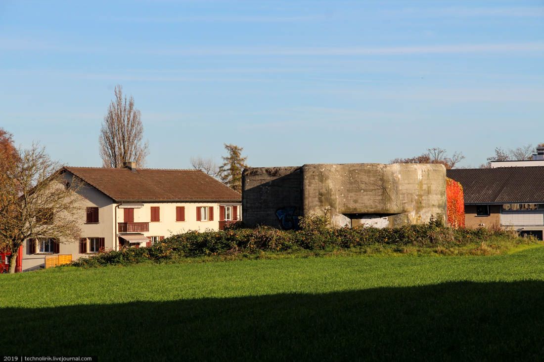 Festungsgürtel Kreuzlingen бункера, бункер, пояса, Кройцлингена, вокруг, можно, солдат, имеет, Швейцарии, укреплений, также, этого, бункеров, швейцарцы, линии, карте, противотанковые, время, заграждения, порядковый