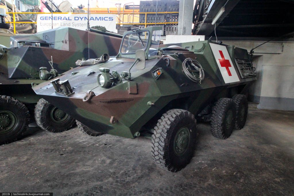 Швейцарский военный музей в Фулл-Ройентале. Часть 2 Швейцарский военный музей в Фулл-Ройентале. Часть 2 армии, швейцарской, модели, Mowag, которые, Швейцарии, очень, машины, машин, вооружении, Saurer, производства, машина, этого, грузовиков, музей, броневиков, броневик, фирмой, музее