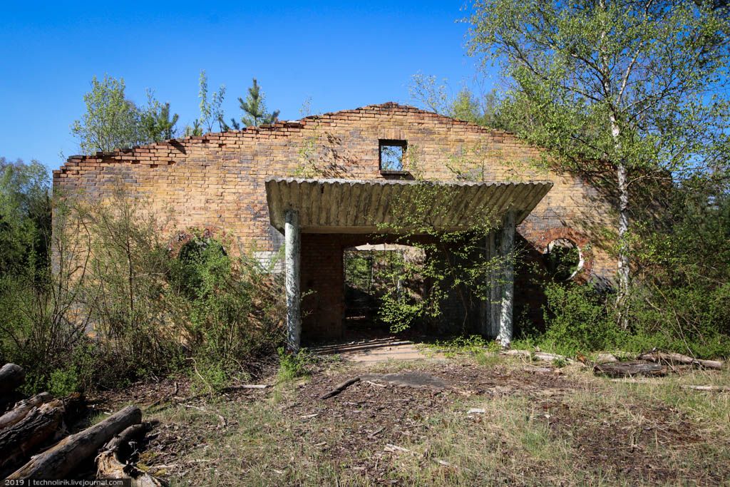 Бранд - немецкая Припять городок, которых, Бранд, домов, городка, Бранде, Бранда, который, внутри, которой, артефакты, казармы, руины, очень, города, парочка, улицы, здания, встречаются, рядом