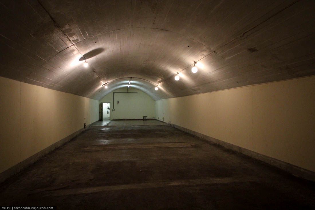 Festung Furggels - секретный город в скале (продолжение) Festung Furggels - секретный город в скале (продолжение) крепости, 150мм, орудий, стрельбы, которых, человек, орудия, управления, снарядов, пушки, объекта, пушек, арсенала, стене, комнаты, огнем, между, собой, 105мм, также