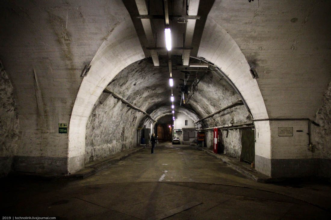 Festung Furggels - секретный город в скале Festung Furggels - секретный город в скале крепости, крепость, бункера, объекта, которой, бункер, можно, плато, объект, Швейцарии, очень, резервуаров, крепостей, которых, человек, метров, одной, который, снимке, орудия