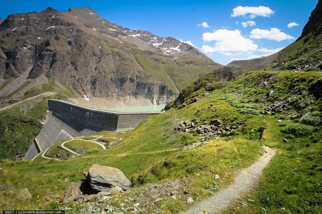 Швейцарский уикэнд (Продолжение) плотины, дороги, метров, очень, перевал, водохранилище, через, можно, дорога, Рядом, места, шахты, водохранилища, время, только, снова, Швейцарии, тоннеля, плотину, тоннель