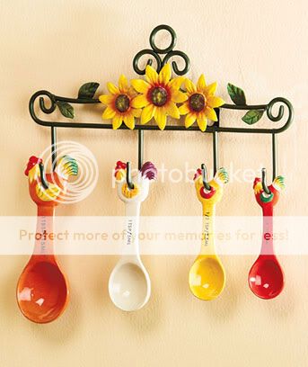 Novelty Measuring Cups or Spoons 5 Pc. Rooster Measuring Spoon Set