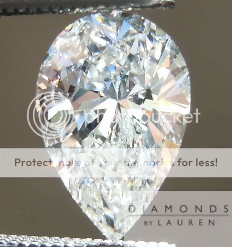 colorless pear shape diamond