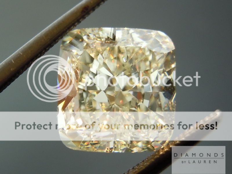 natural light yellow diamond