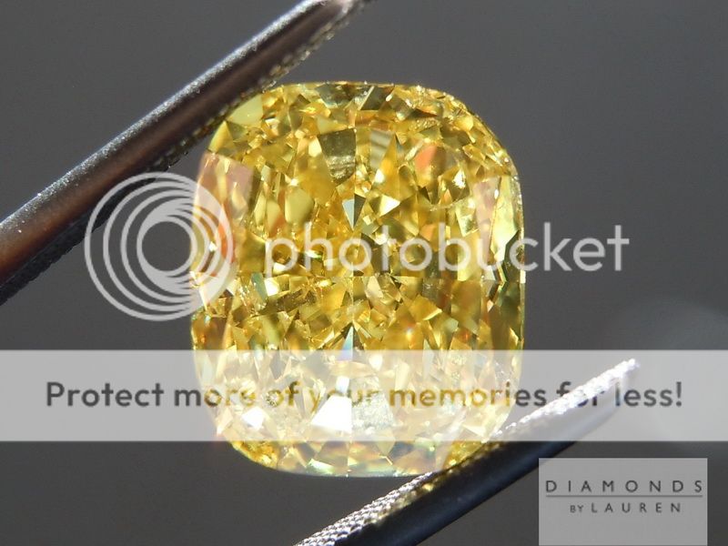 gia fancy vivid yellow diamond
