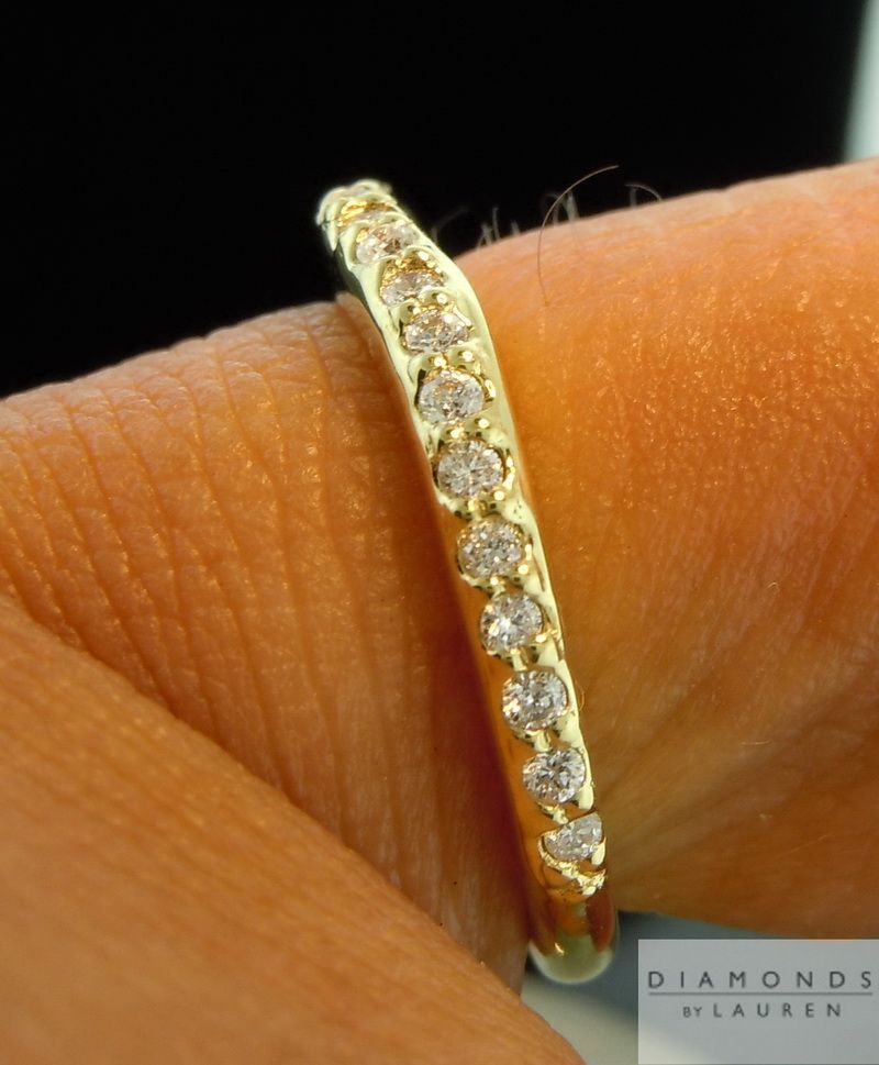curved wedding band