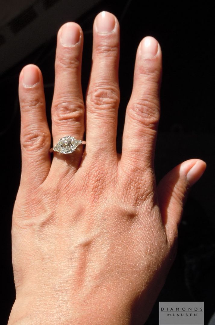 three stone diamond ring