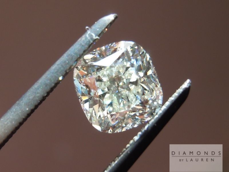 cushion cut diamond